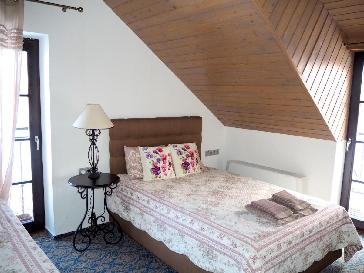 Rusne Villa Ngoại thất bức ảnh